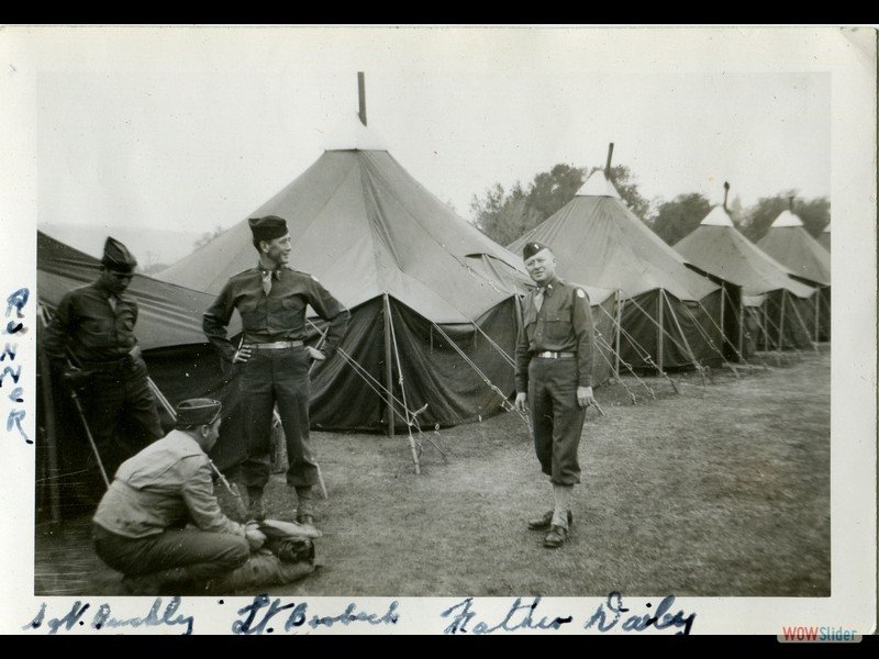 01-04-1943 Ojai CA Runner, Sgt. Buckley, Lt. Brobeck, Father Daily