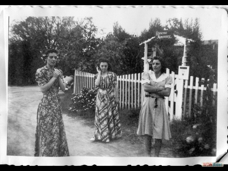 1942 Mystery Woman and Friends
