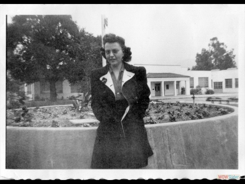 1942 Mystery Woman